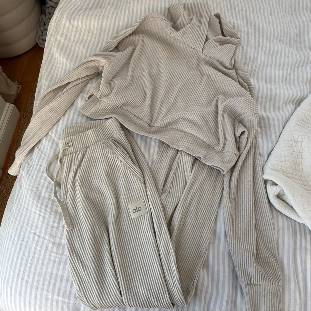 ALO Yoga Cream Ribbed Hoodie and Sweatpants Set